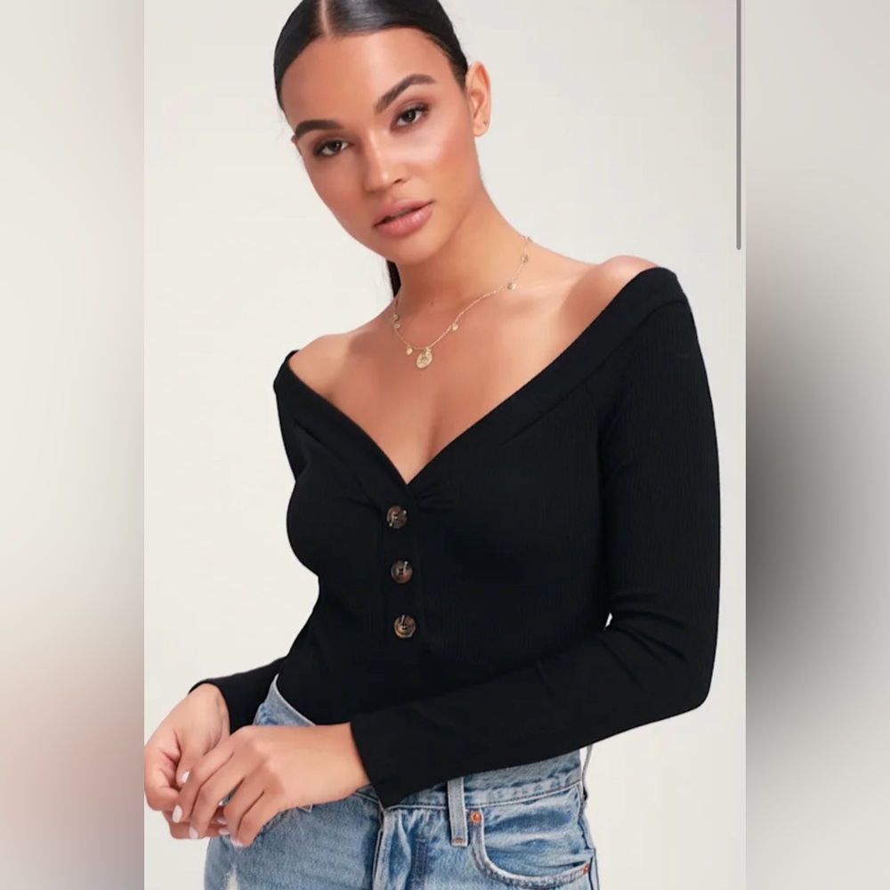Lulu’s Off-Shoulder Black Ribbed Button-Front Bodysuit